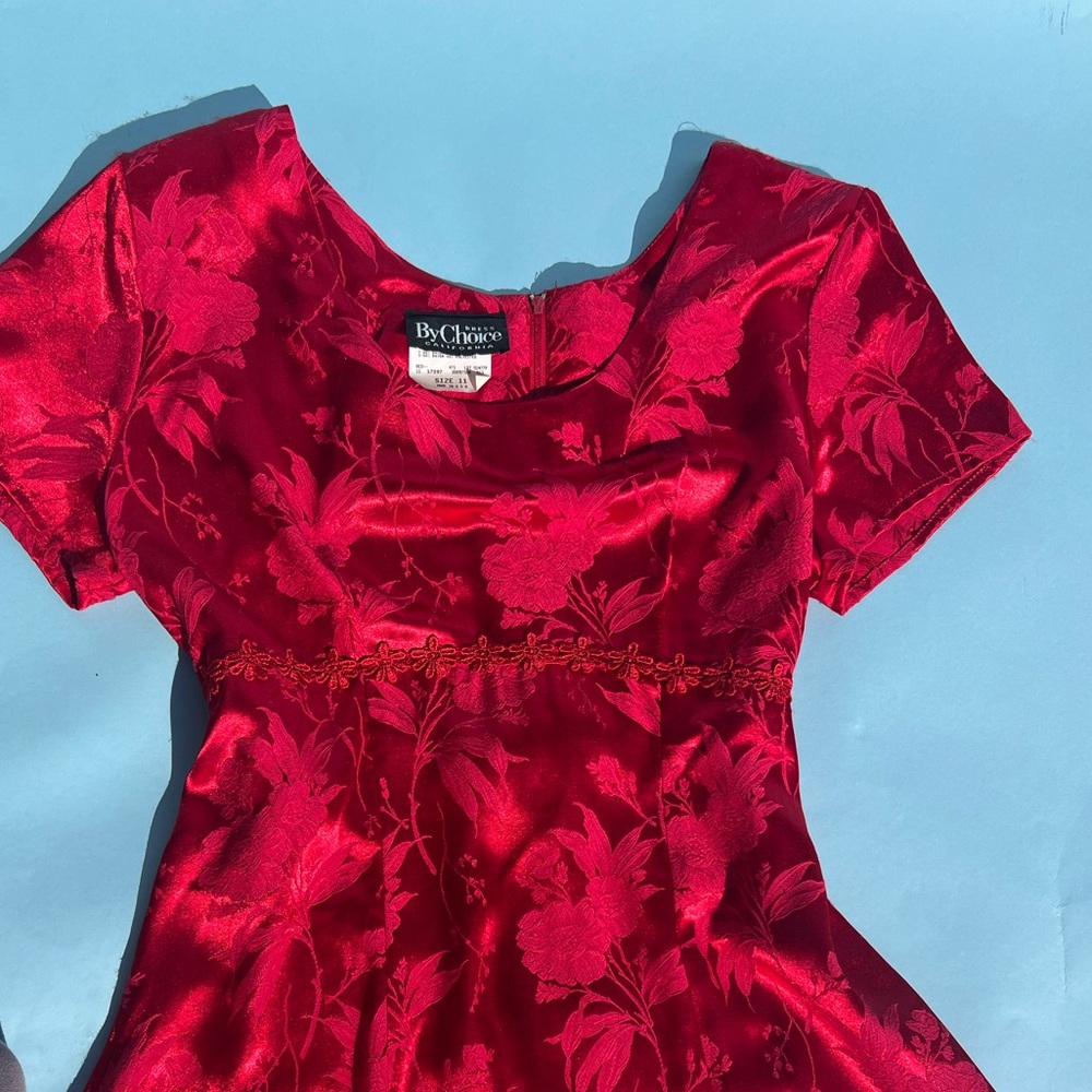 Vintage red brocade dress - Picture 6 of 7